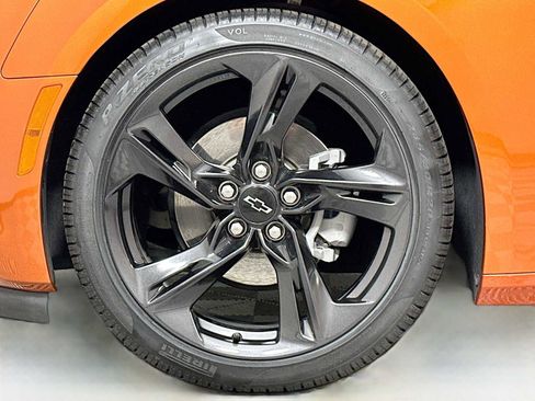 Used 2023 Chevrolet Camaro LT w/ RS Package image 30