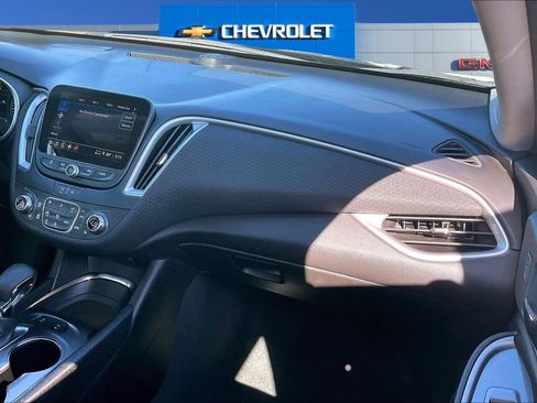 Used 2024 Chevrolet Malibu LT image 26
