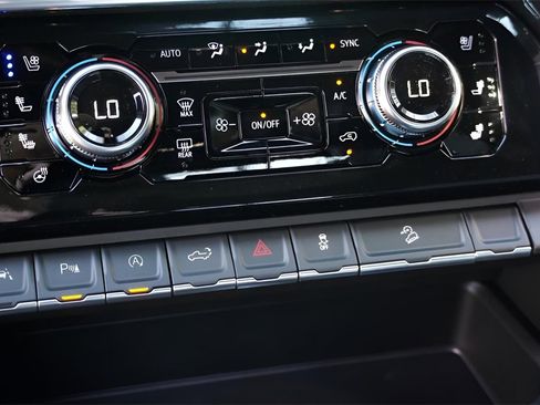 New 2026 GMC Sierra 1500 Denali image 13