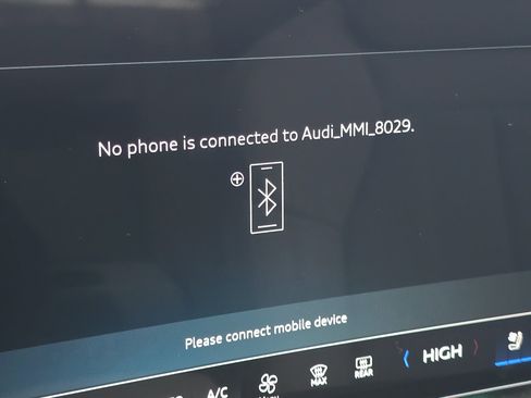 Certified 2025 Audi Q5 Prestige image 14