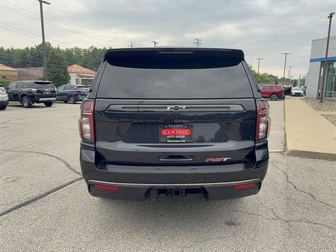 Used 2022 Chevrolet Tahoe RST w/ Luxury Package AWD/4WD image 5