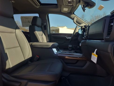 New 2026 GMC Sierra 1500 Elevation w/ Elevation Premium Package image 29