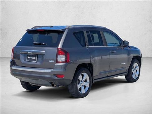 Used 2015 Jeep Compass High Altitude FWD image 5