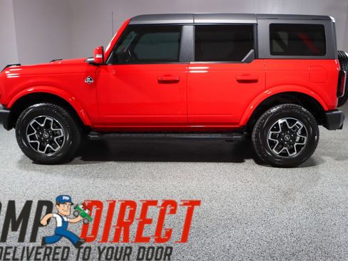 Used 2023 Ford Bronco Outer Banks image 10