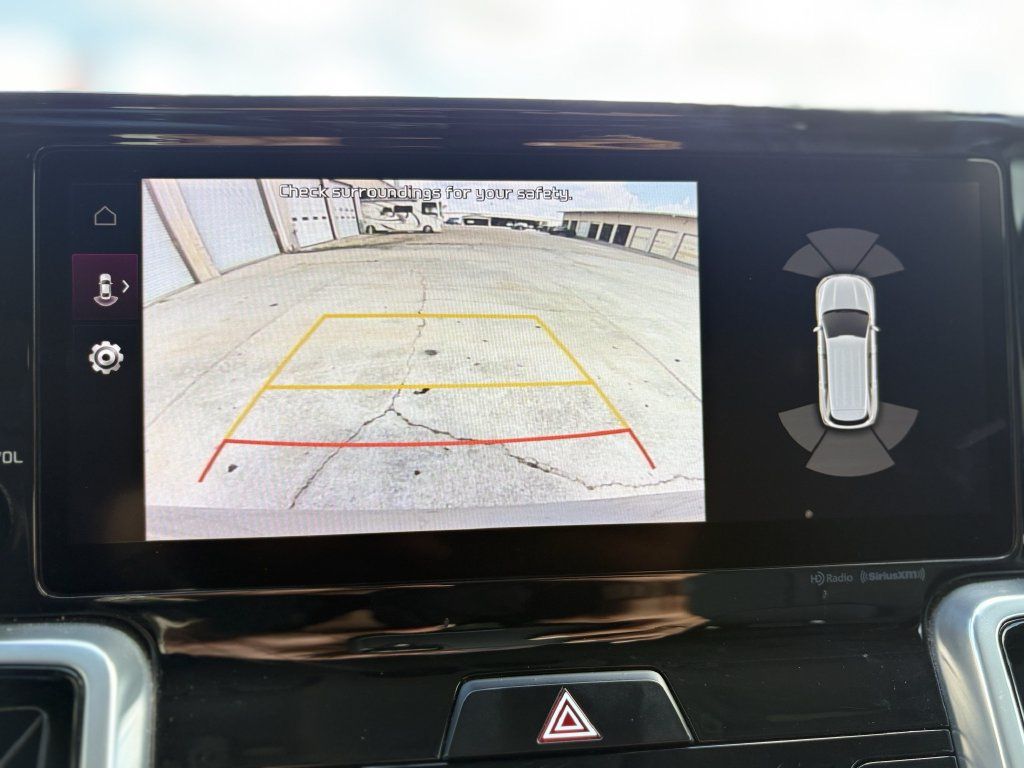 Used 2022 Kia Sorento SX w/ Panoramic Sunroof Package AWD/4WD image 19