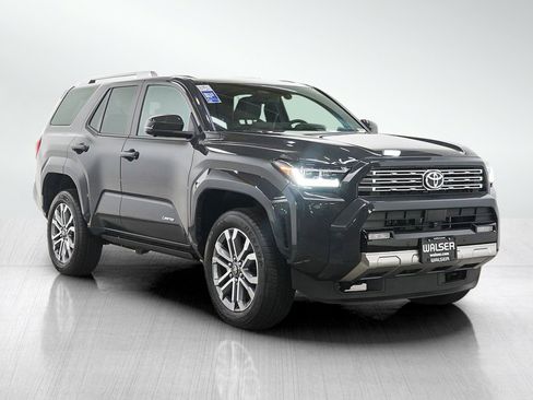 Used 2025 Toyota 4Runner Limited w/ Tow Technology Package AWD/4WD image 7