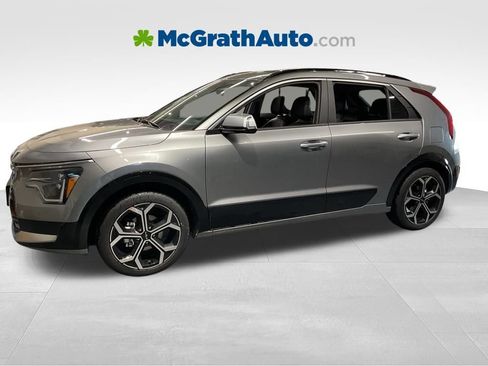 New 2026 Kia Niro SX Touring image 7