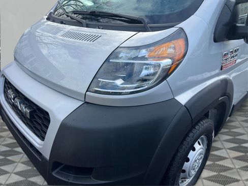 Used 2021 RAM ProMaster 2500 w/ Convenience Group image 19