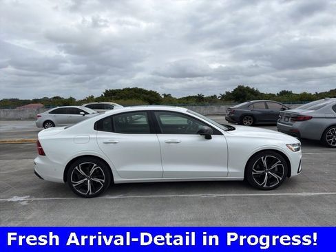 Used 2024 Volvo S60 B5 Ultimate image 22