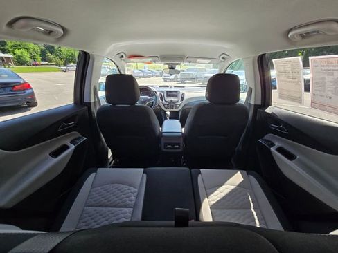 Used 2021 Chevrolet Equinox LT w/ Driver Convenience Package FWD image 15