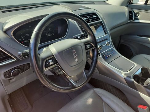 Used 2019 Lincoln Nautilus Reserve w/ Driver Assistance Package image 14