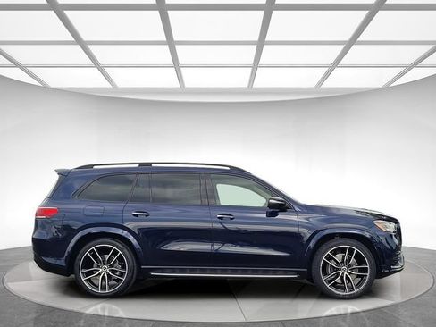 Used 2021 Mercedes-Benz GLS 580 4MATIC image 3