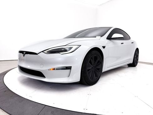 Used 2022 Tesla Model S AWD/4WD image 14