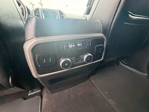 Used 2019 Ford Expedition Max XLT w/ Equipment Group 202A AWD/4WD image 25