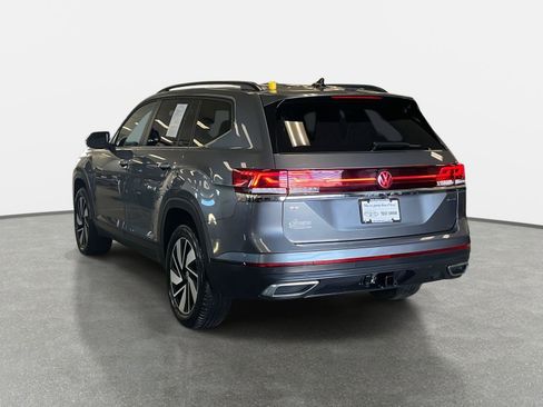 Certified 2025 Volkswagen Atlas SE image 7