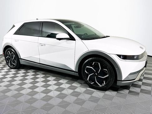 Used 2024 Hyundai Ioniq 5 Limited image 30