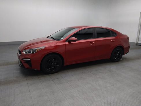 Used 2020 Kia Forte LXS FWD image 2