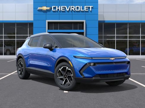 New 2026 Chevrolet Equinox EV LT AWD/4WD image 7