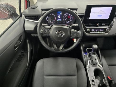 Certified 2024 Toyota Corolla LE image 22