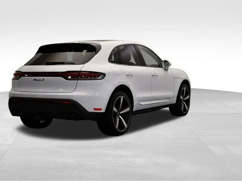 Used 2024 Porsche Macan S image 7