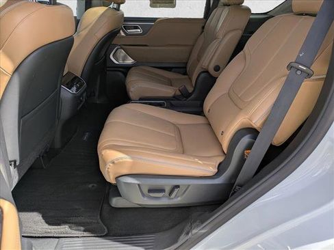 Used 2025 INFINITI QX80 Sensory w/ Exterior Package image 20