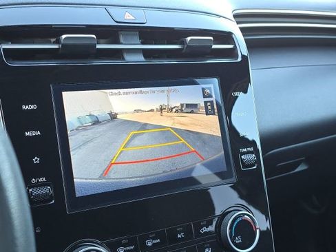 Used 2023 Hyundai Santa Cruz SEL image 30