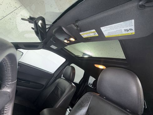 Used 2012 Ford Escape Limited AWD/4WD image 24