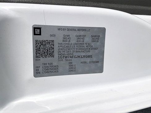 Used 2019 GMC Savana 2500 image 30