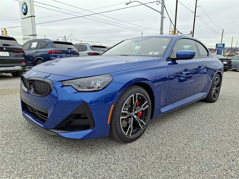 New 2026 BMW 230i xDrive Coupe w/ Premium Package image 4