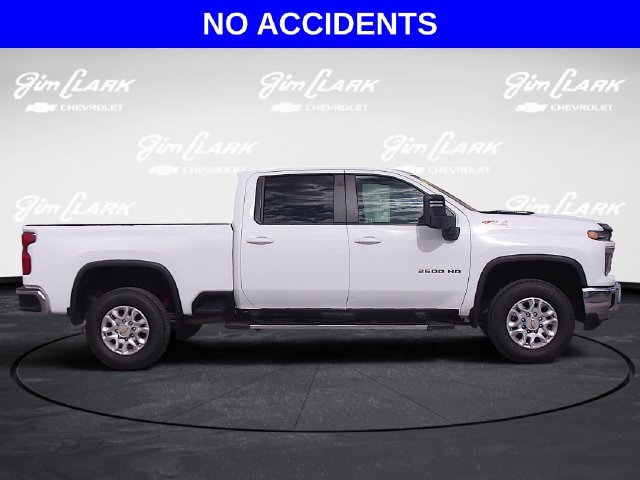 Used 2024 Chevrolet Silverado 2500 LT AWD/4WD image 2