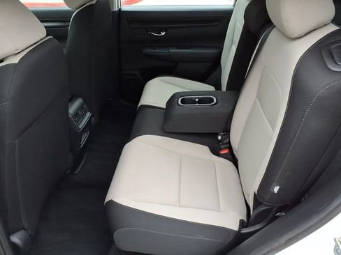 Used 2024 Honda CR-V LX image 18