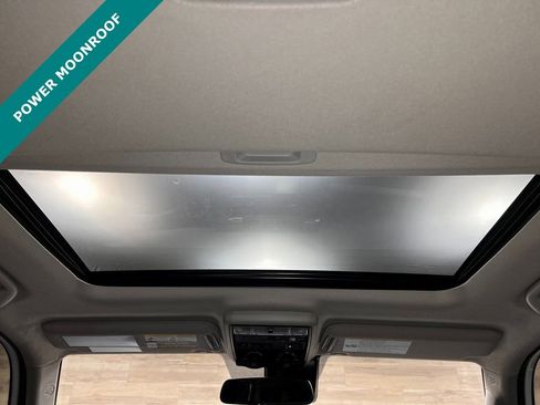 Used 2023 Toyota 4Runner TRD Off-Road Premium image 5