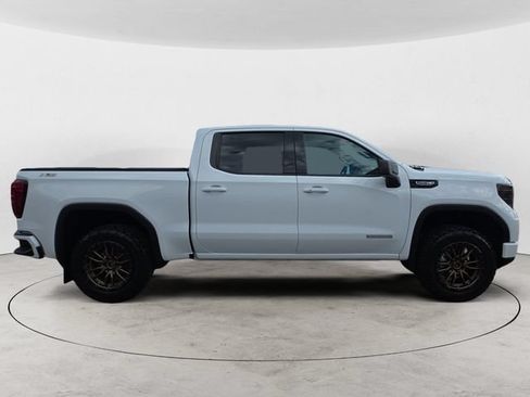Used 2024 GMC Sierra 1500 Elevation AWD/4WD image 4