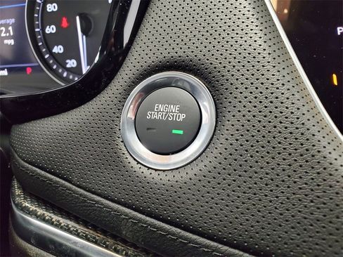 New 2026 Cadillac XT5 Sportv w/ LPO, Onyx Lite Package image 18