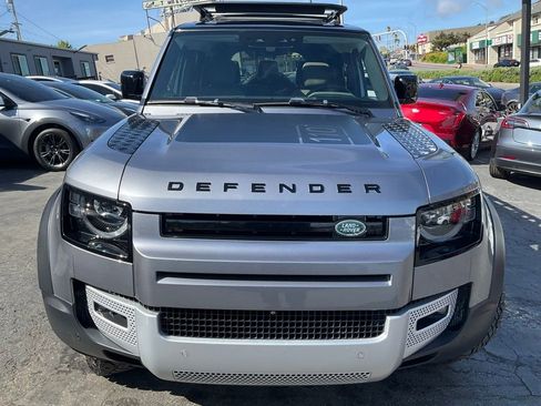 Used 2020 Land Rover Defender 110 HSE image 2