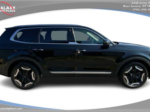 Used 2023 Kia Telluride S w/ S Sunroof Package AWD/4WD image 4