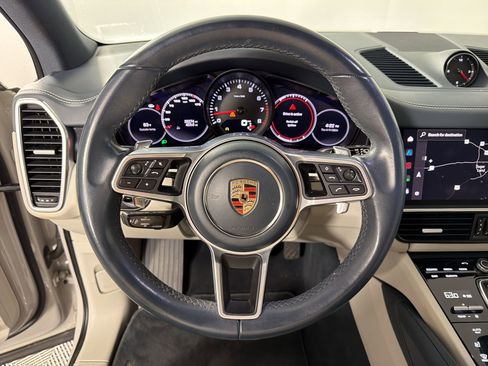 Certified 2023 Porsche Cayenne image 18