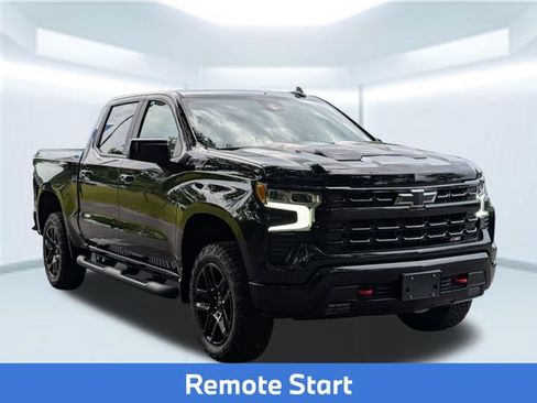 Used 2025 Chevrolet Silverado 1500 LT Trail Boss w/ LPO, Dark Essentials Package AWD/4WD image 9