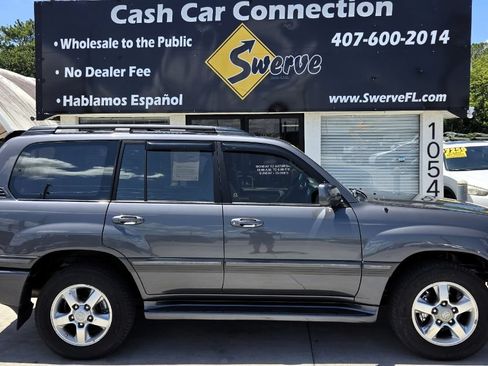 Used 2003 Toyota Land Cruiser AWD/4WD image 6