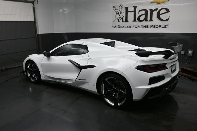 New 2027 Chevrolet Corvette Z06 RWD image 15