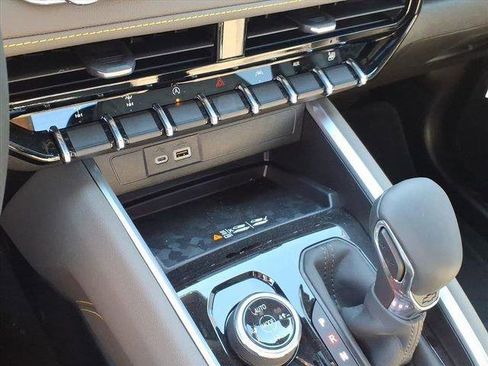 New 2026 Chevrolet Colorado ZR2 w/ Technology Package image 14