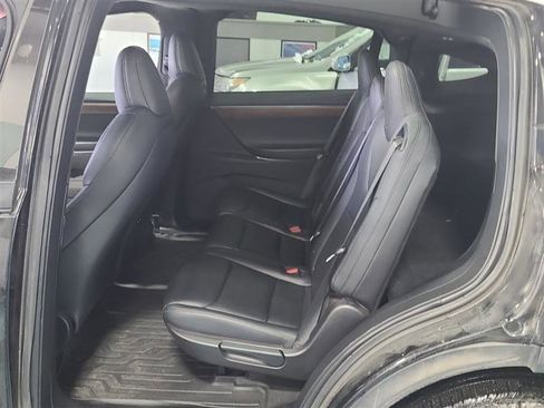 Used 2020 Tesla Model X Long Range image 10