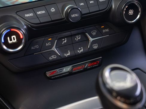 Used 2019 Chevrolet Corvette Z06 image 34