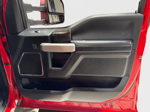 Used 2021 Ford F250 Lariat w/ Lariat Ultimate Package image 26