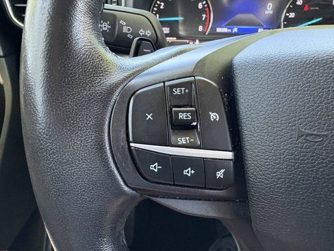 Used 2020 Ford Explorer XLT w/ Equipment Group 202A AWD/4WD image 14