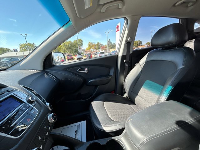 Used 2012 Hyundai Tucson GLS FWD image 46
