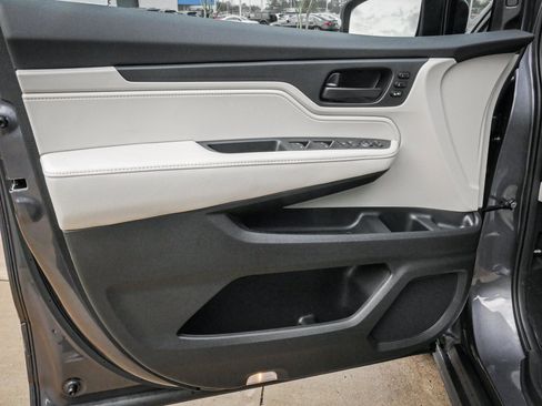 New 2026 Honda Odyssey EX-L image 14