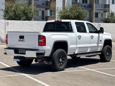 Used 2017 GMC Sierra 2500 Denali w/ Duramax Plus Package AWD/4WD image 6