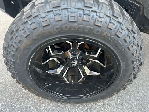 Used 2014 Jeep Wrangler Unlimited Sahara w/ Max Tow Package image 5