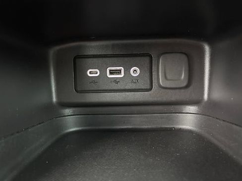 Certified 2024 Chevrolet Equinox RS AWD/4WD image 32